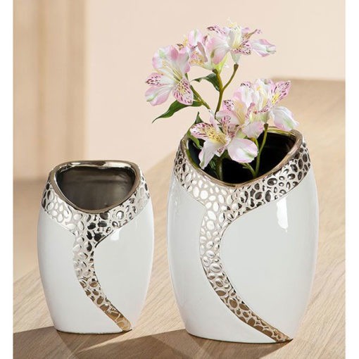 Gyönyörű ovális formájú fehér kerámia váza ezüst mintával 17,5cm Cerosa