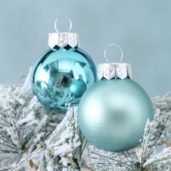 Üveg karácsonyfadísz gömb, világos türkiz színű, fényes és matt felületű, 3,5cm, 16db